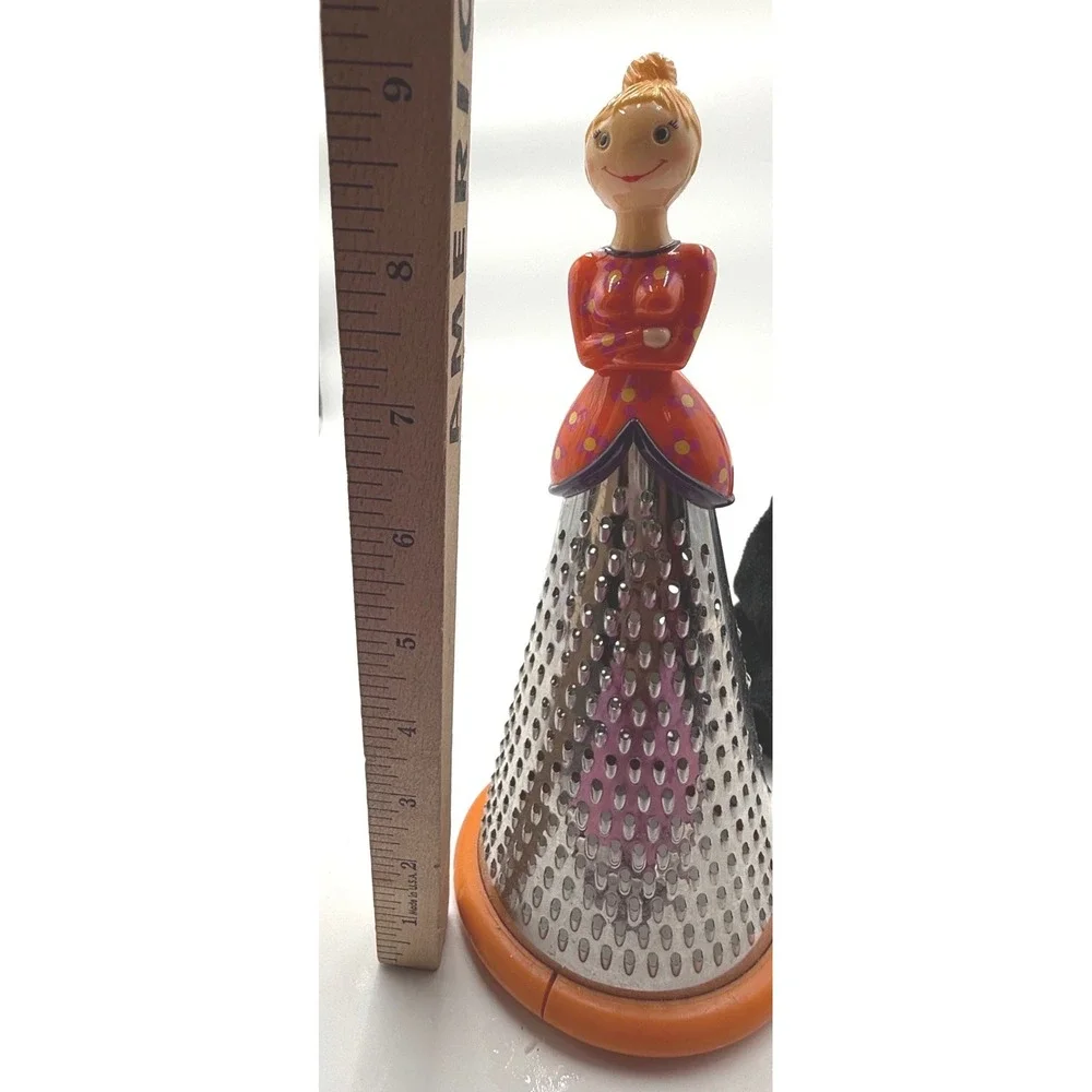 Pylones Paris Ma Dame Cheese Grater Lady Figurine Orange Floral 9.5